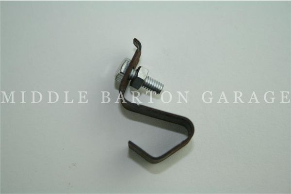 HUB CAP CLIP 600/600D/1100